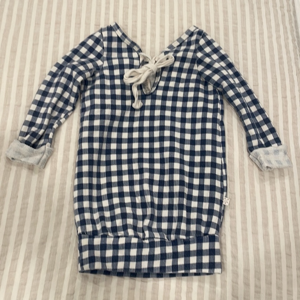 Childhoods- navy plaid ribbon dress
Size 4T - Picture 4 of 4